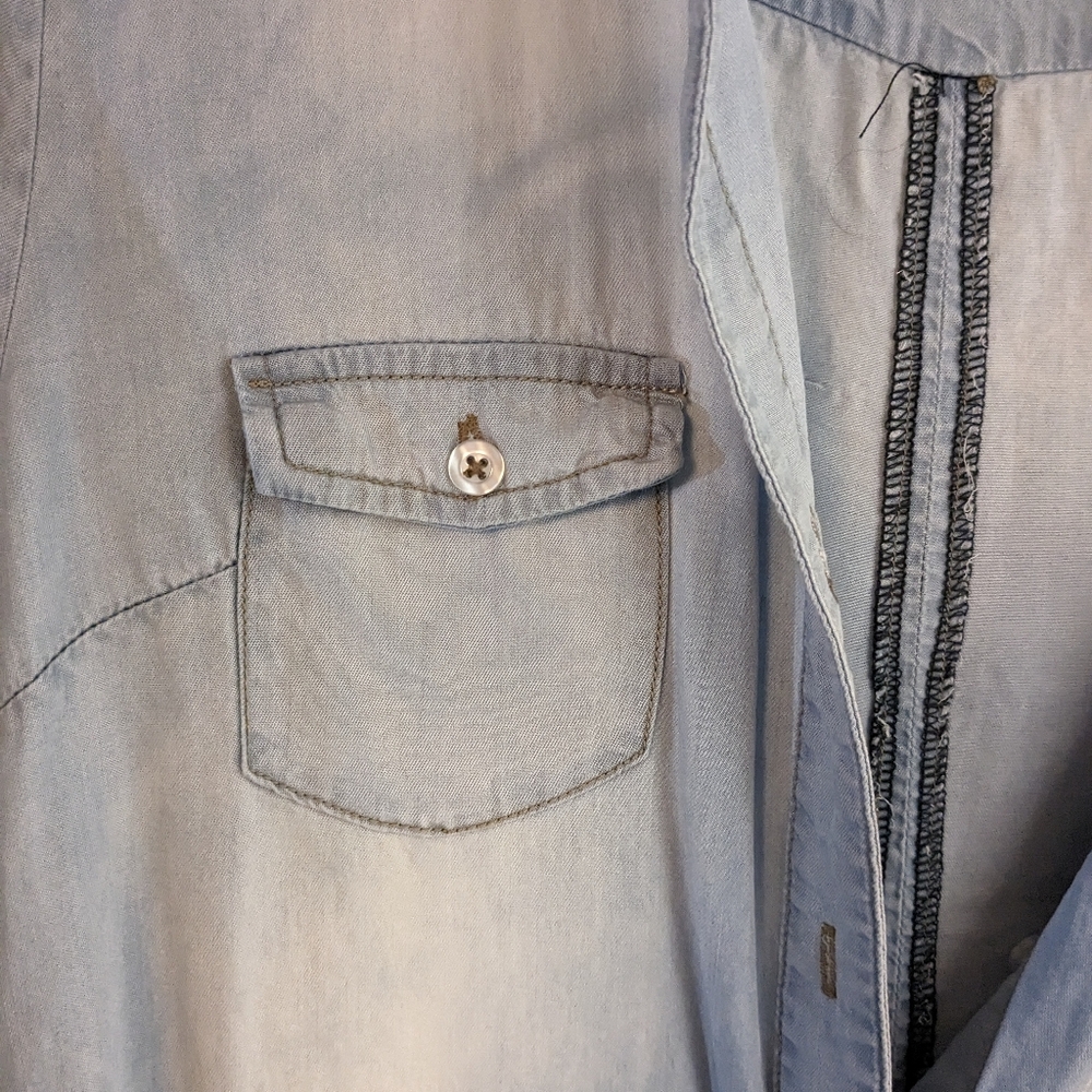 Jean button down - Picture 3 of 4